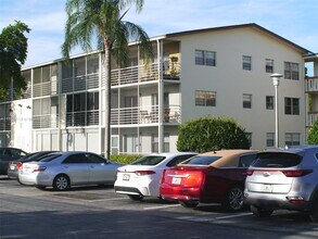 Building Photo - 188 Preston Way