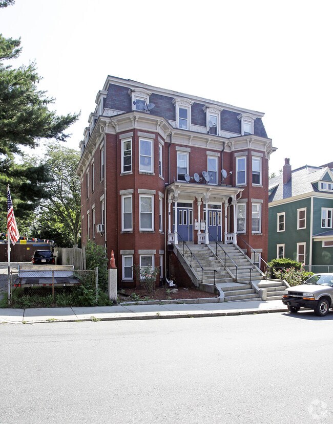 68 King St, Worcester, MA 01610 Apartments Worcester, MA