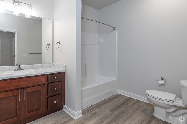 1BR, 1BA - 849SF Bathroom - Parkside Trace Apartments