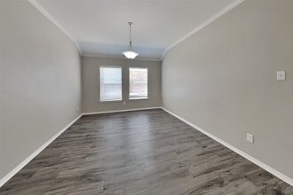 Building Photo - 26873 Manor Falls Dr