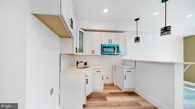 Foto del edificio - 651 N 16th St