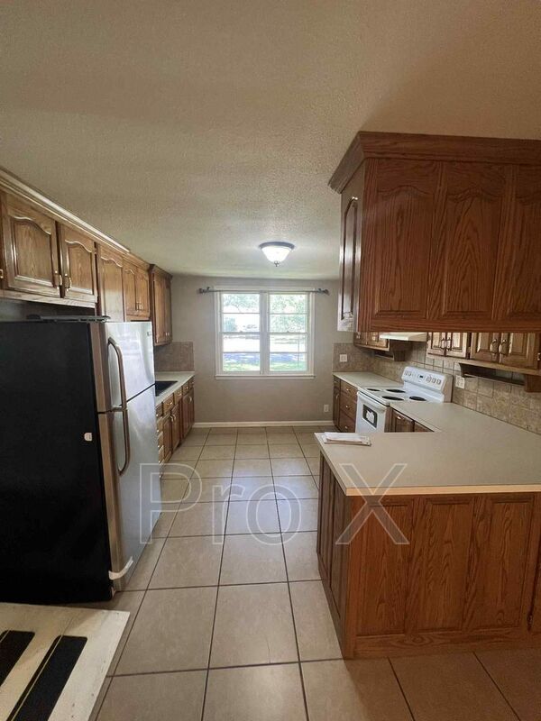 Foto del edificio - 2802 E 13th St