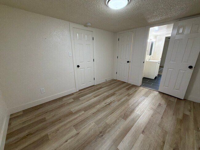Foto del edificio - 118 S Monroe Ave