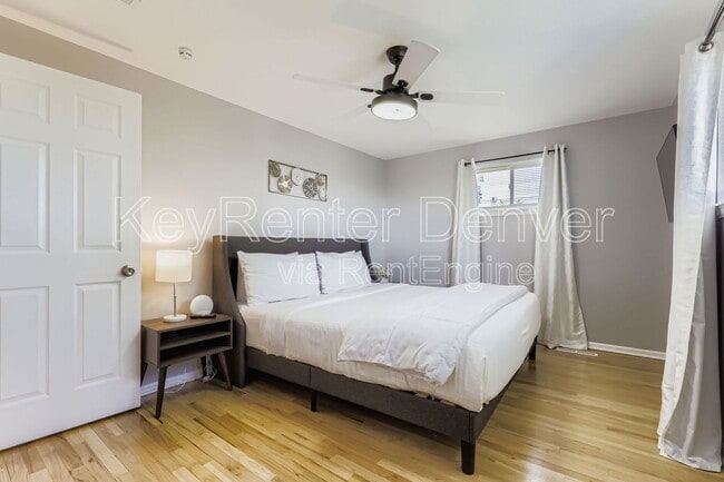 Foto del edificio - 683 Dawson St
