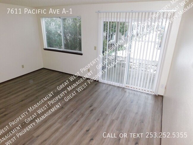 Building Photo - 7611 Pacific Ave