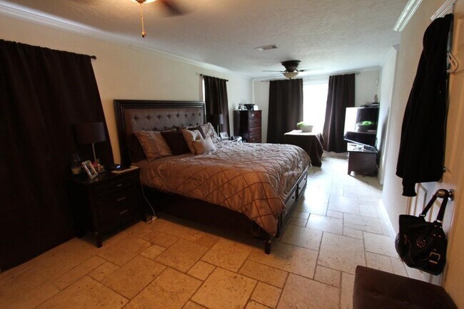 Foto del edificio - 6517 Sivley St