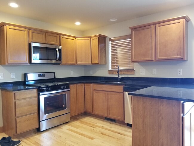 Foto del edificio - 4443 Glenwood Dr