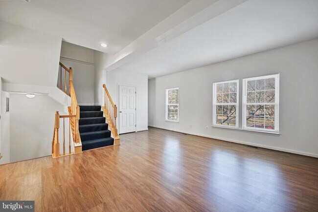 Foto del edificio - 10104 Sir Reynard Ln