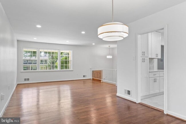 Building Photo - 11710 Milbern Dr