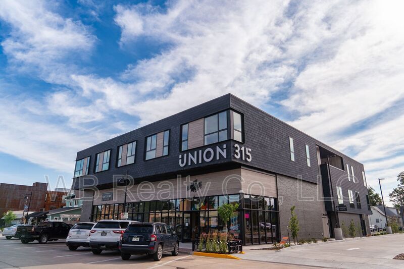 Foto principal - 315 5th St