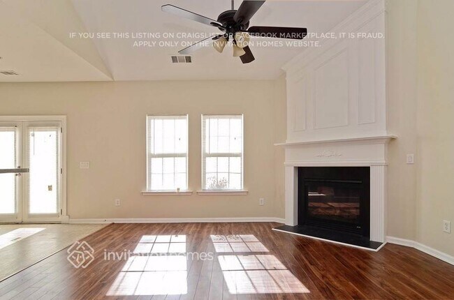 Foto del edificio - 7718 Parkside Dr