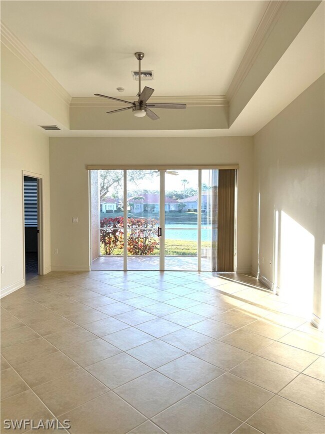 Foto del edificio - 7944 Haven Dr