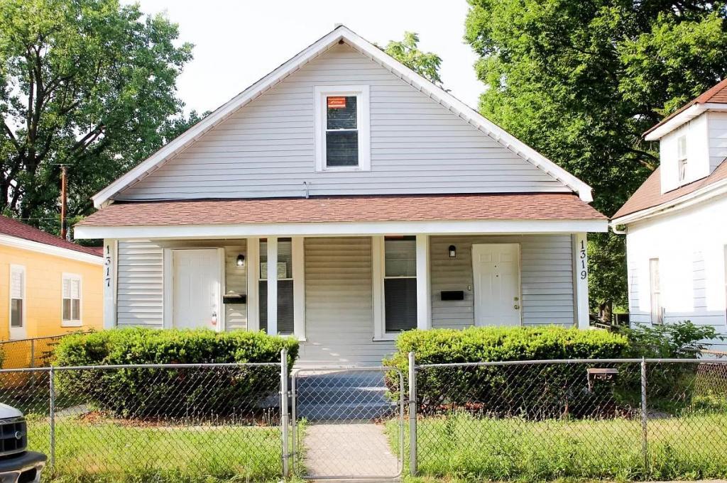 Primary Photo - 1319 W 27th St