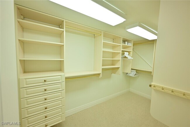 Foto del edificio - 10951 Gulf Shore Dr