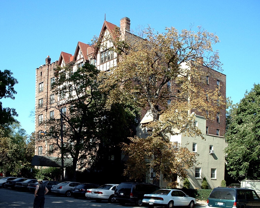 View from the southwest across O'Dell Place - O'Dell Court Apartments