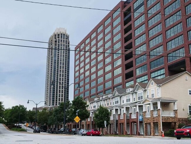 Building Photo - 201 16th St NW