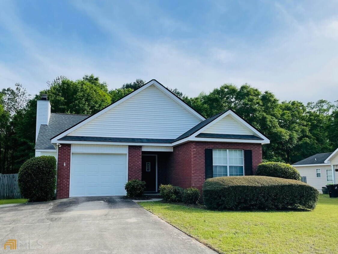 200 Willis Creek Rd, Warner Robins, GA 31088 House Rental in Warner Robins, GA