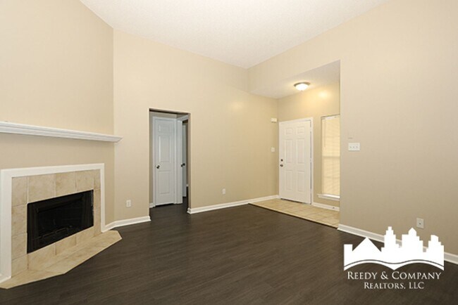 Foto del edificio - Modern Home with Master Bathroom