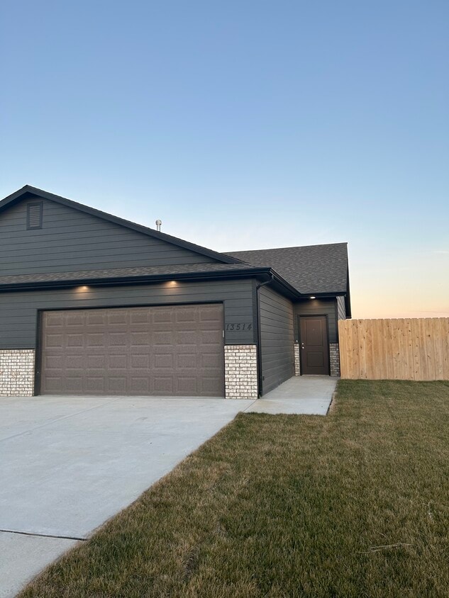 13514 W Haskell Ct, Wichita, KS 67235 House Rental in Wichita, KS