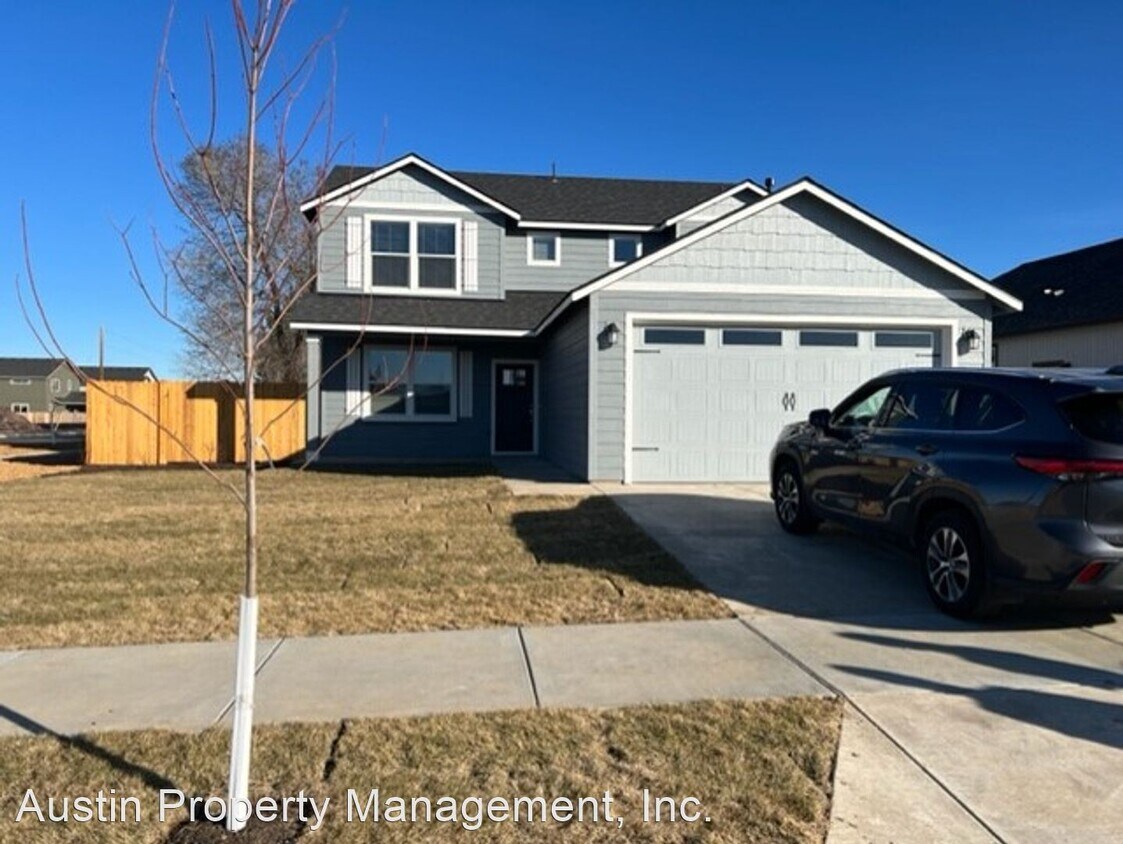 Foto principal - 4 br, 2.5 bath House - 1904 SW 39th Street