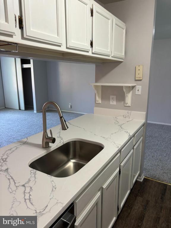 Building Photo - 2611B Auburn Ct