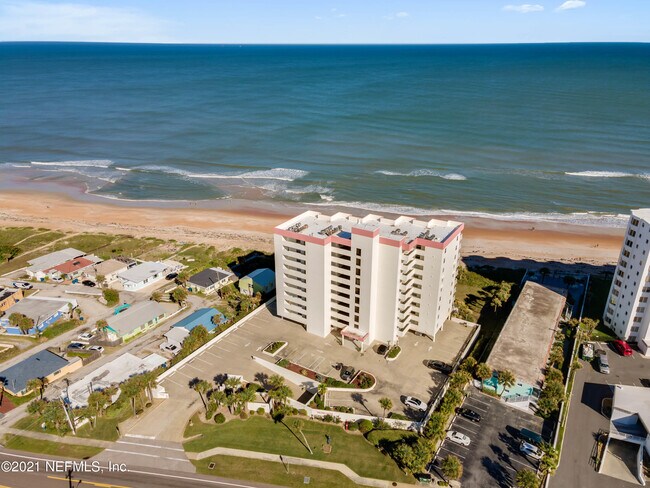 Foto del edificio - 1183 Ocean Shore Blvd