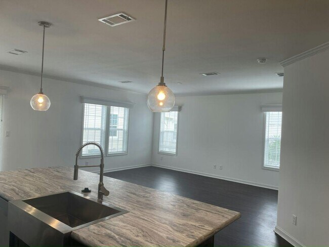 Foto del edificio - 6974 41st Ave N