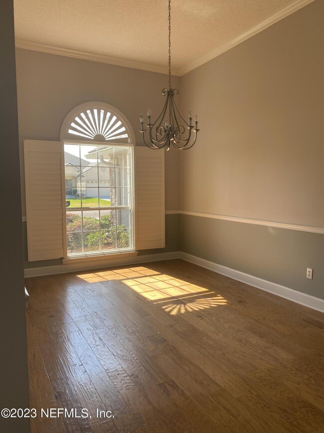 Building Photo - 1816 S Cappero Dr