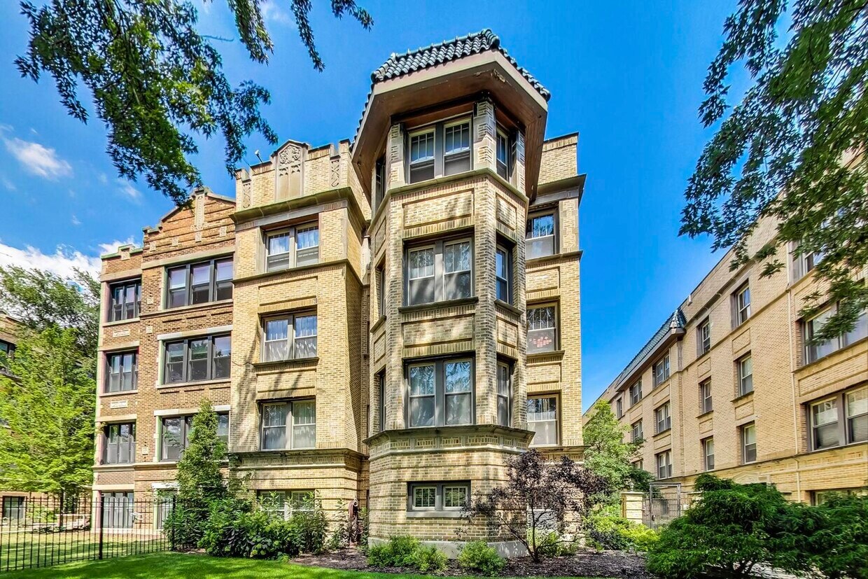 1364 W Greenleaf Ave Unit 3N, Chicago, IL 60626 Condo for Rent in