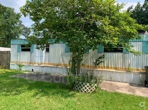 Building Photo - 8947 Salamander Rd