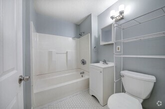 Building Photo - 602 W 36th St