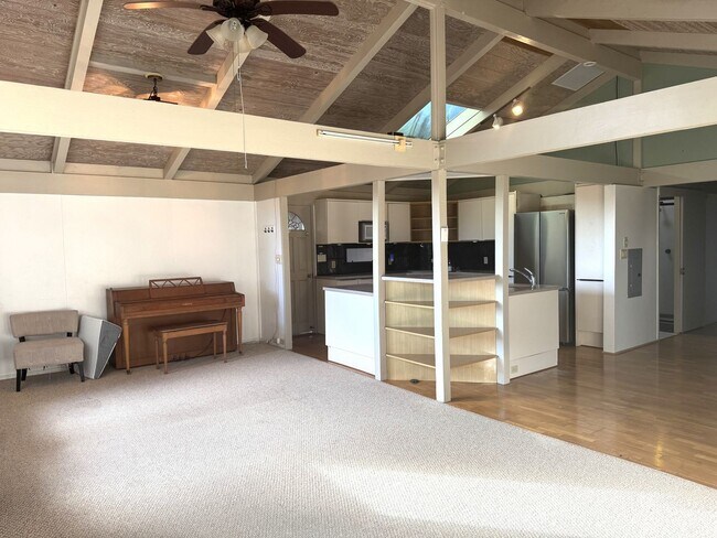 Foto del edificio - Peaceful Manoa - Well maintained 3 bedroom...