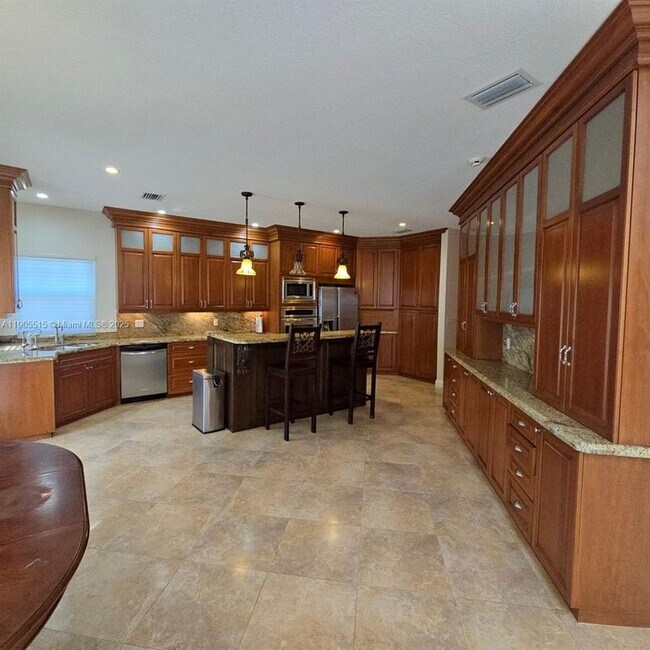 Foto del edificio - 2136 NW 4th St