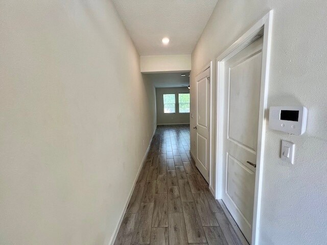 Building Photo - 10058 Red Eagle Dr