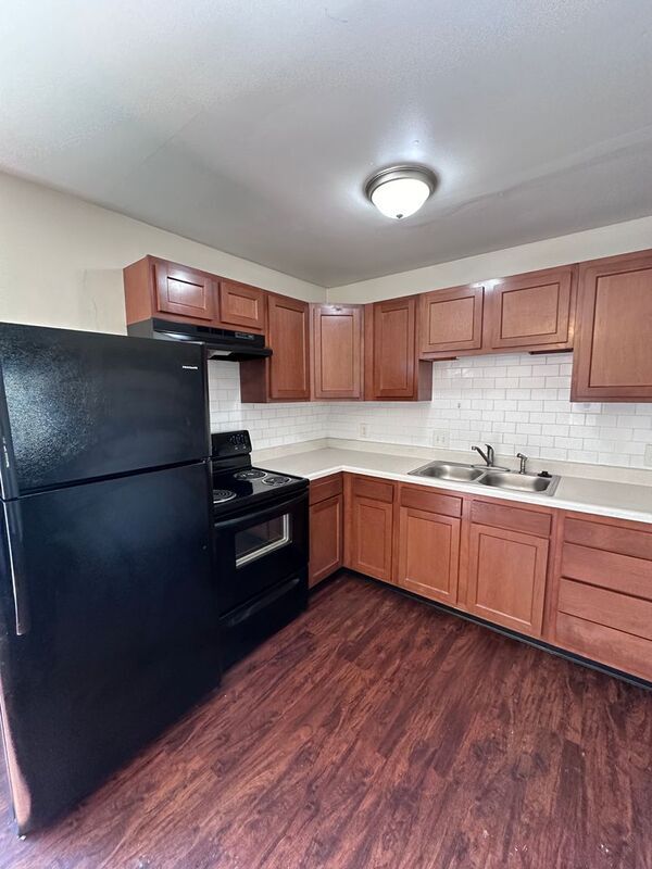 Building Photo - 2535 Sonora Dr