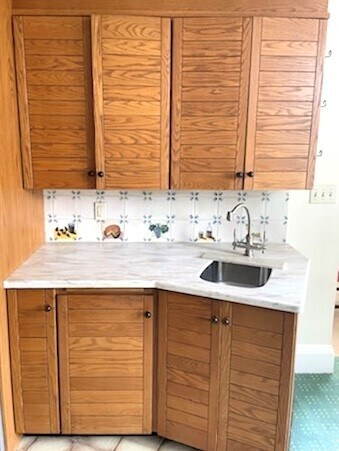 Custom Bar - 20 Sherman St
