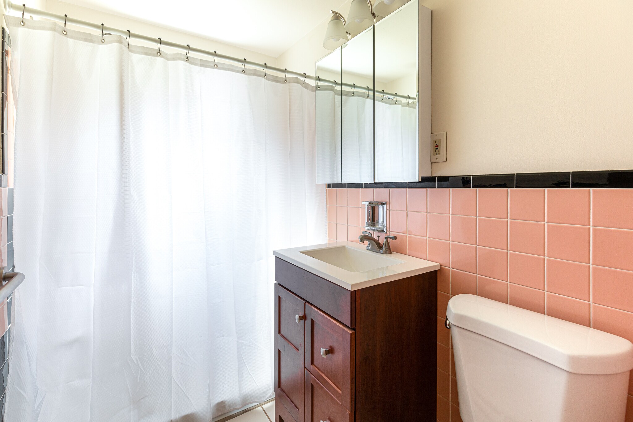 Parkview Apartments – 2 Bed 1 Bath