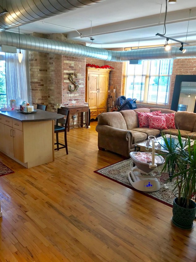 Foto principal - 420 S Clinton St