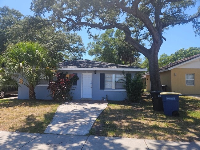 Photo - 502 Blanche B Littlejohn Trail (Clearwater, FL) Apartment