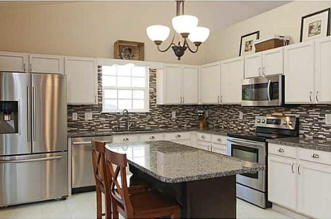 Building Photo - 5 Calaveras Ct