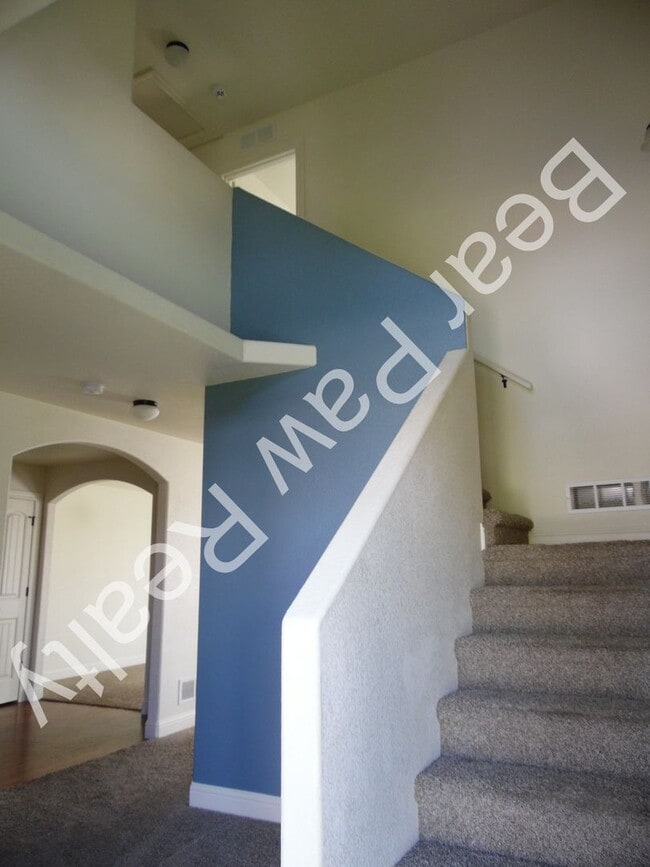 Building Photo - 4113 Gunsmoke Rd