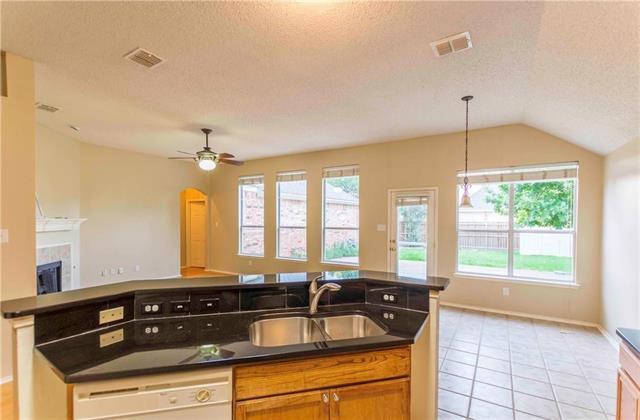 Building Photo - 1407 Autumnmist Dr