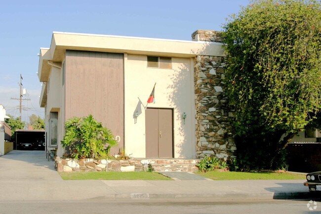 Foto del edificio - 11950 Acacia Ave