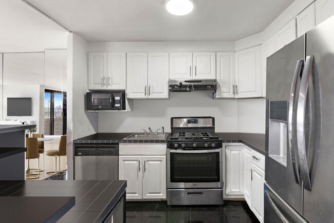 Foto del edificio - 7002 JFK Blvd E