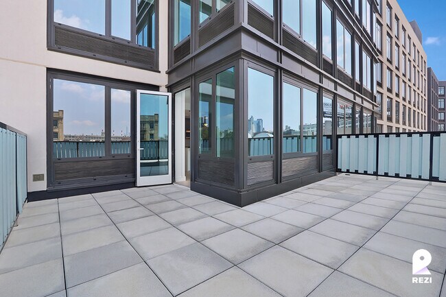 Foto del edificio - 36-20 Steinway St