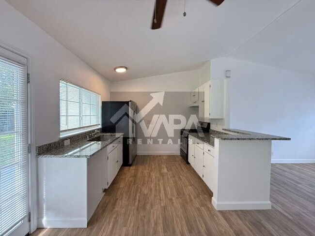 Foto del edificio - 7210 Glen Cross Dr