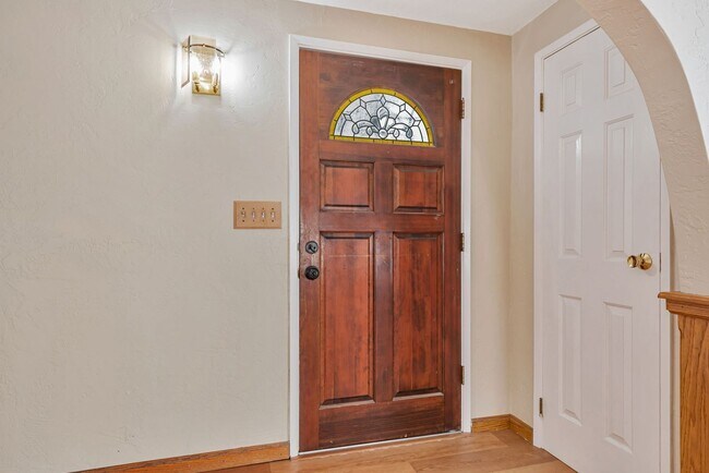 Foto del edificio - Home for Rent in Santa Clara