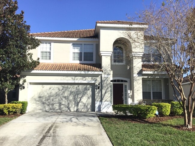 Furnished 6 bedroom, 4 bathroom house, pool home in beautiful, gated/guarded Windsor Hills - Furnished 6 bedroom, 4 bathroom house, pool home in beautiful, gated/guarded Windsor Hills