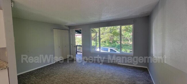 Foto del edificio - 4550 Rogue River Hwy