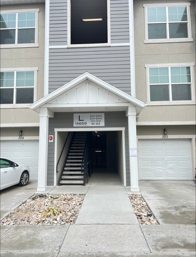 Building Photo - 14659 S Bloom Dr